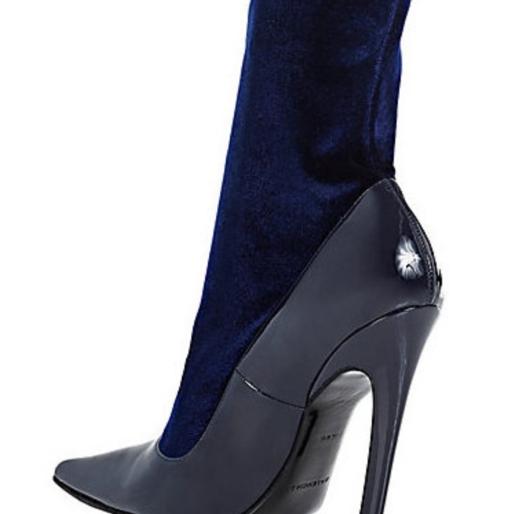 Balenciaga Black velvet heel sock booty